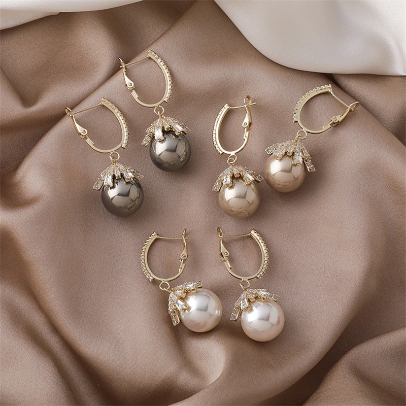 Malia Drop Earrings with Pearl | Last Day 80% Discount!