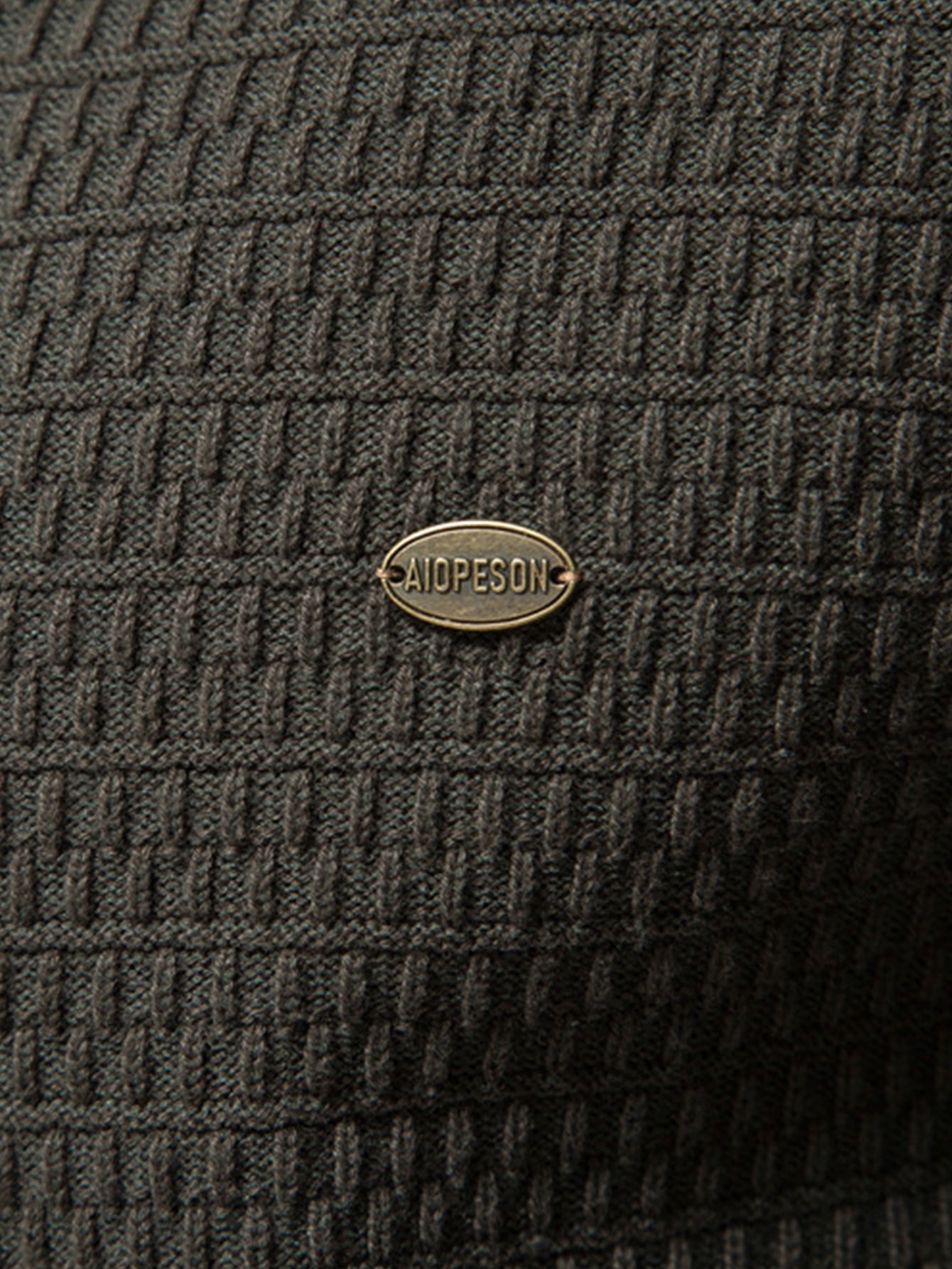 Knitted sweater with structured stand-up collar and buttons | Last day 80% off!