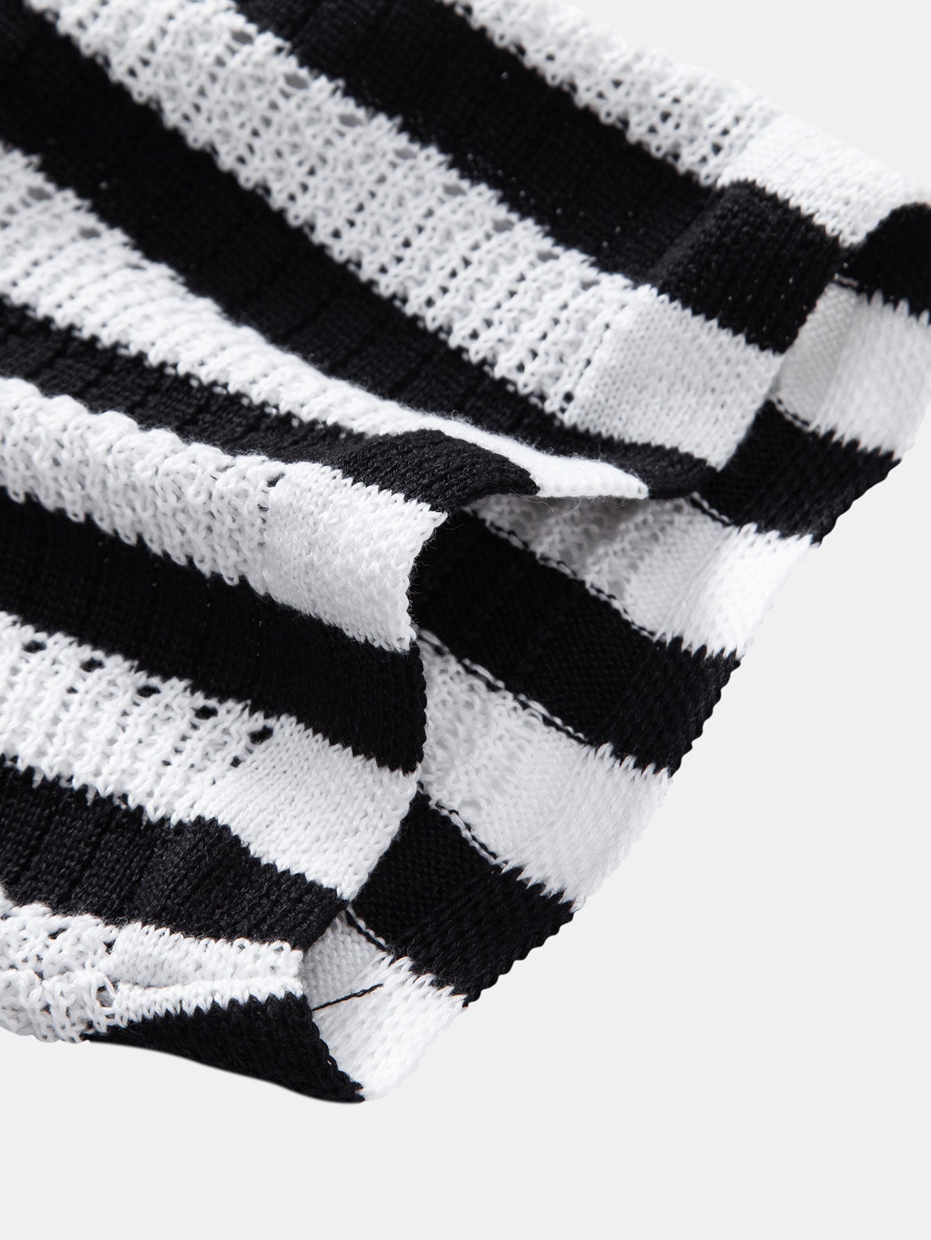 Shirt with drop shoulders and crochet stripes & linen trousers with straight legs | Last day 80% off!