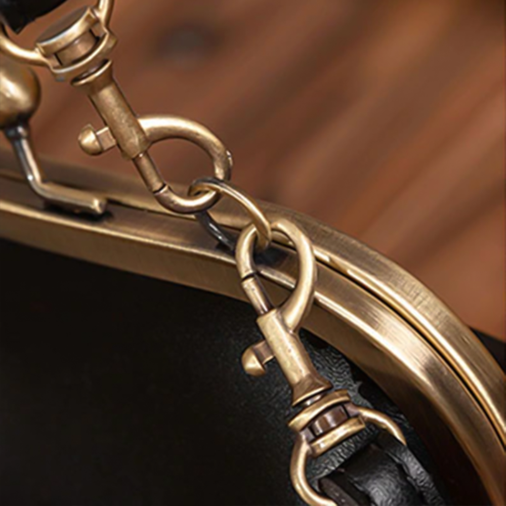 Vintage Kiss-Lock Bag -  Clara's Retro Chic Essential (BUY 1 GET 1 FREE)