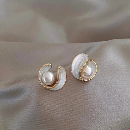 Antoinette Luxe Earrings of White Opal | Last day 80% discount!
