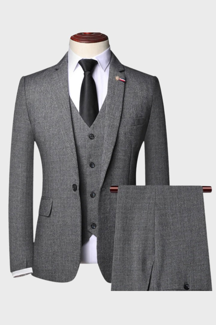 Wilson™ Elegant 3-Piece Suit Last day 80% off!