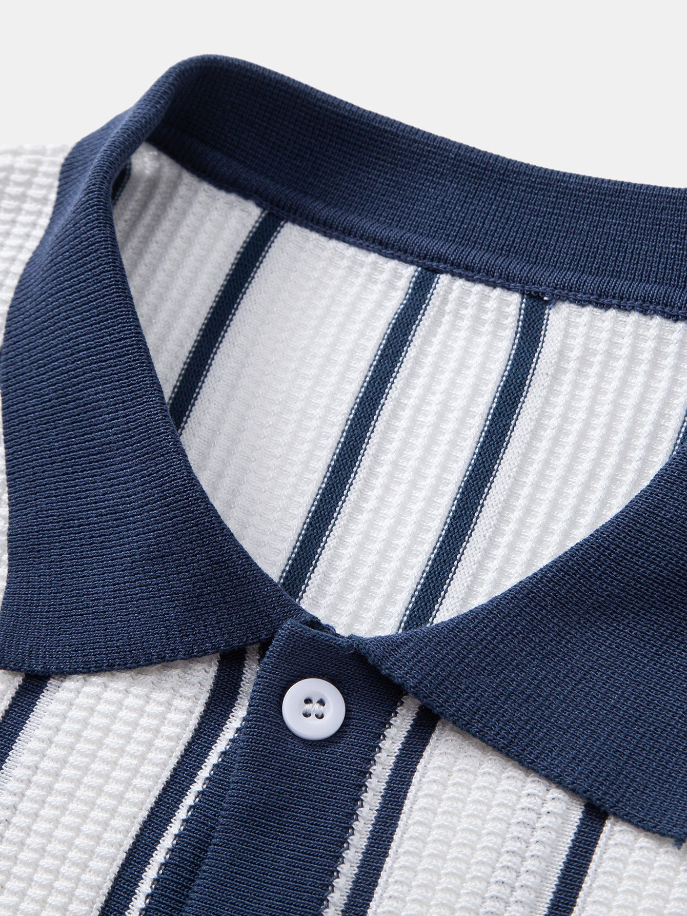 Striped knitted shirt with buttons & linen straight leg trousers | Last day 80% off!