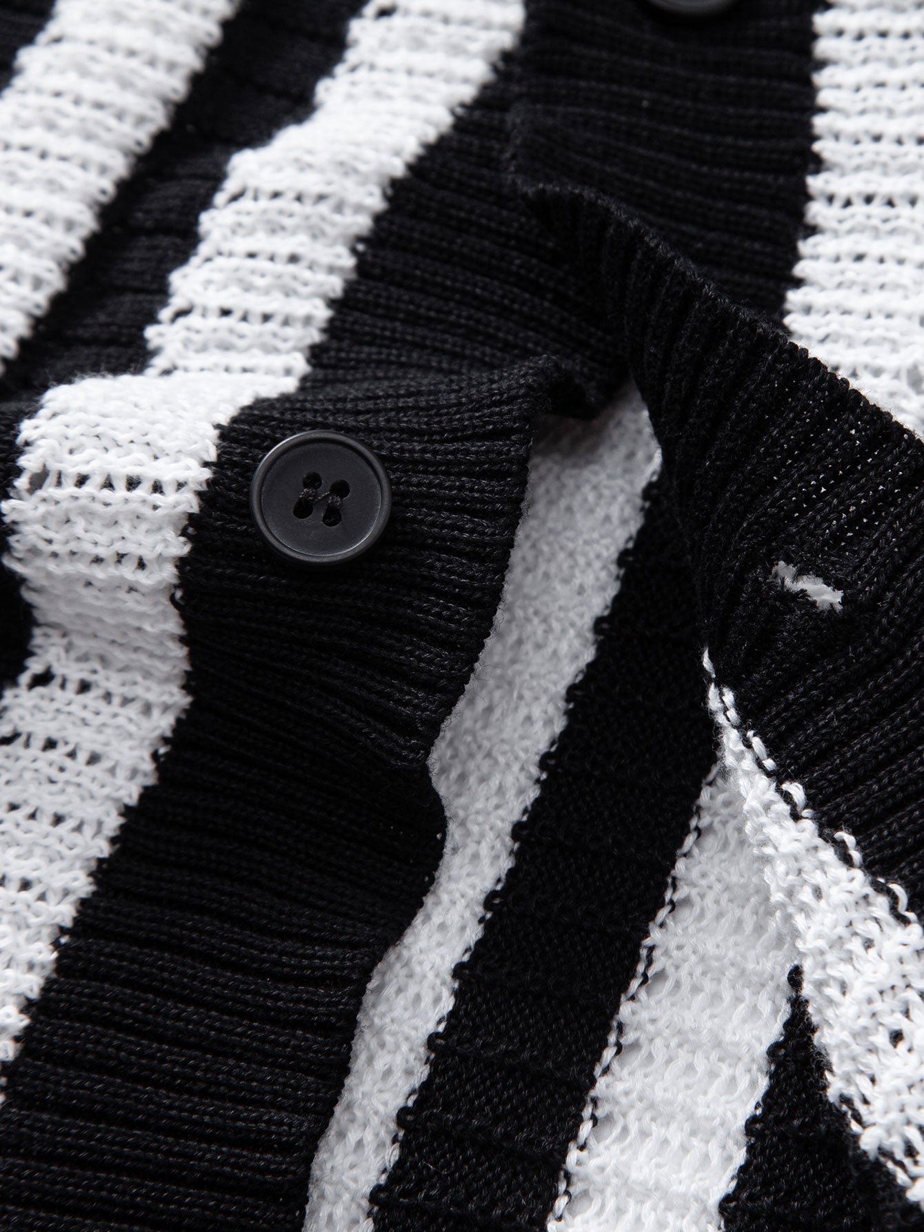 Shirt with drop shoulders and crochet stripes & linen trousers with straight legs | Last day 80% off!