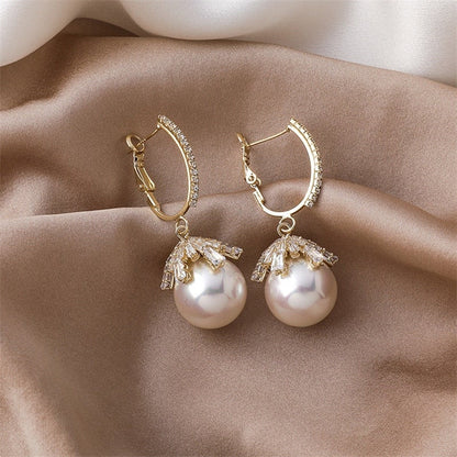 Malia Drop Earrings with Pearl | Last Day 80% Off!