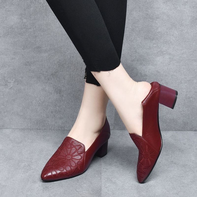 Olene | Soft Vegan Leather Embroidered Pumps Last day 80% off!
