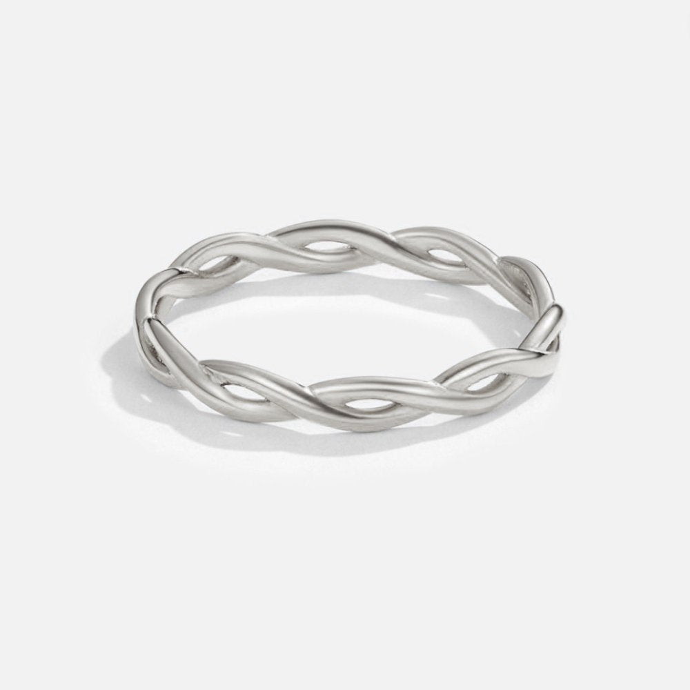 Infinity 18K Silver Twisted Ring