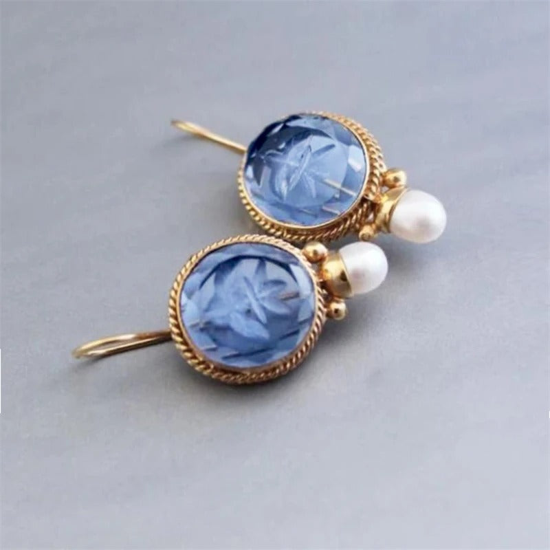 Sophia Classic Pearl Earrings | Last Day 80% Off!