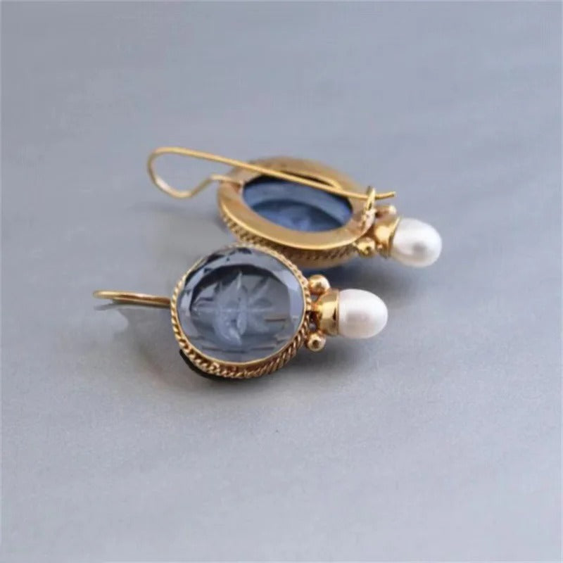 Sophia Classic Pearl Earrings | Last Day 80% Off!